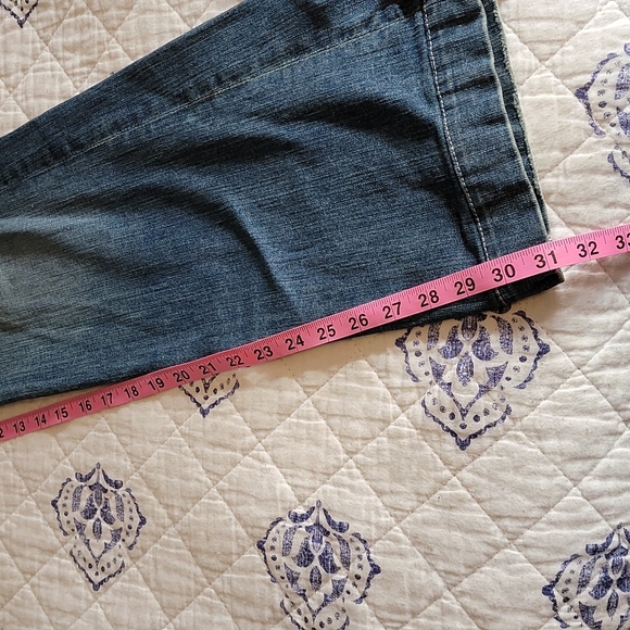 7 for All Mankind Dojo Flare Jeans Sz 31 x 31 - Picture 7 of 7